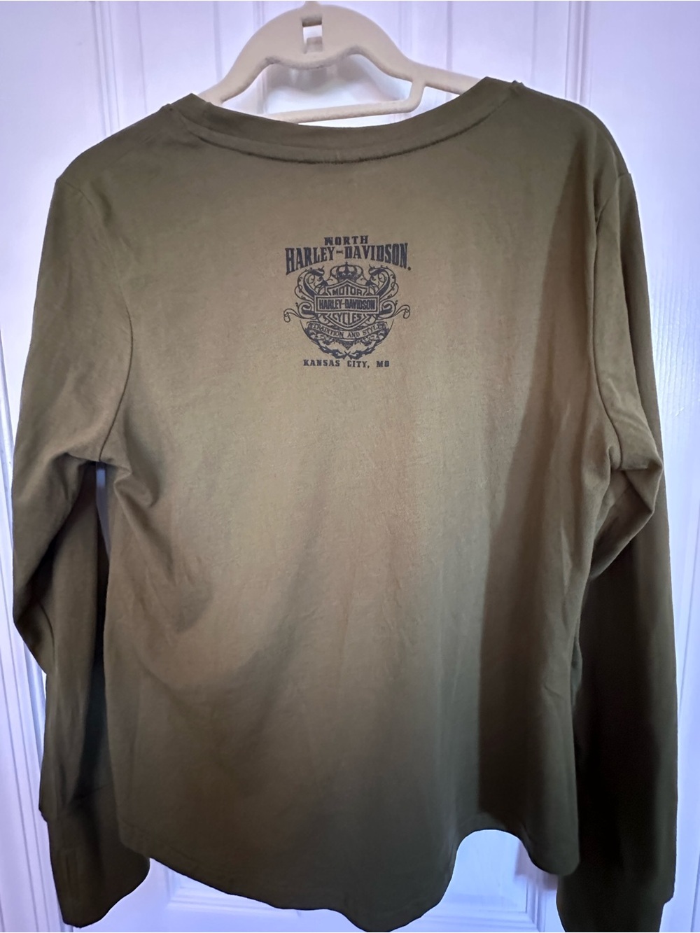 Harley-Davidson Olive Green Long Sleeve Logo Top - Picture 6 of 9